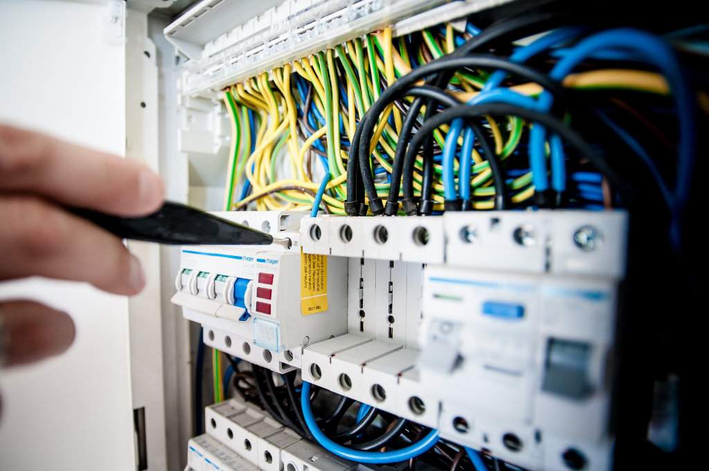Elektrowartung